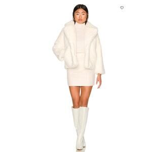 Apparis Jacket Womens XS Milly Plant Based Fur Coat Oat Ivory Glamour Chic Comfy